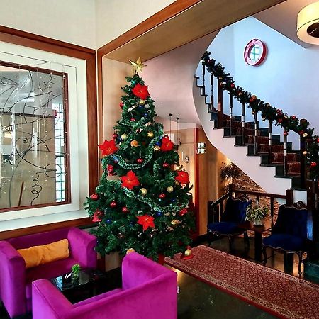 Nov Hotel Tirana Bagian luar foto