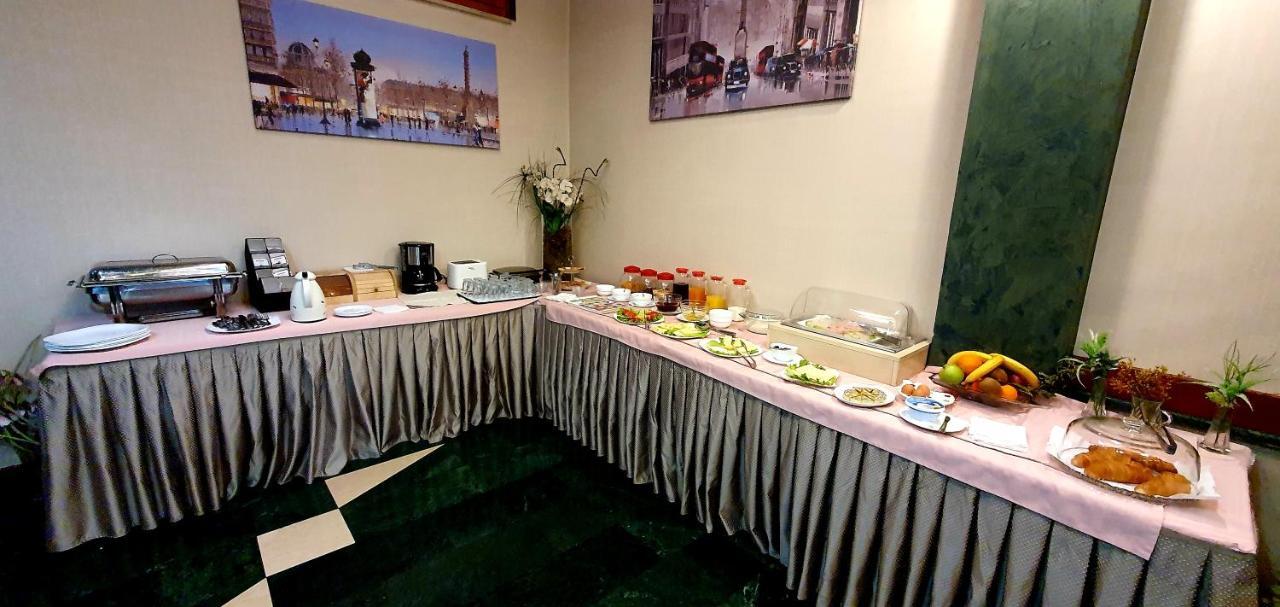Nov Hotel Tirana Bagian luar foto